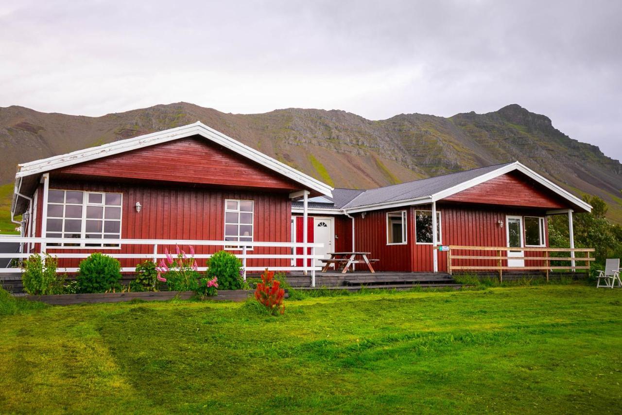 Moar Guesthouse Akranes Esterno foto