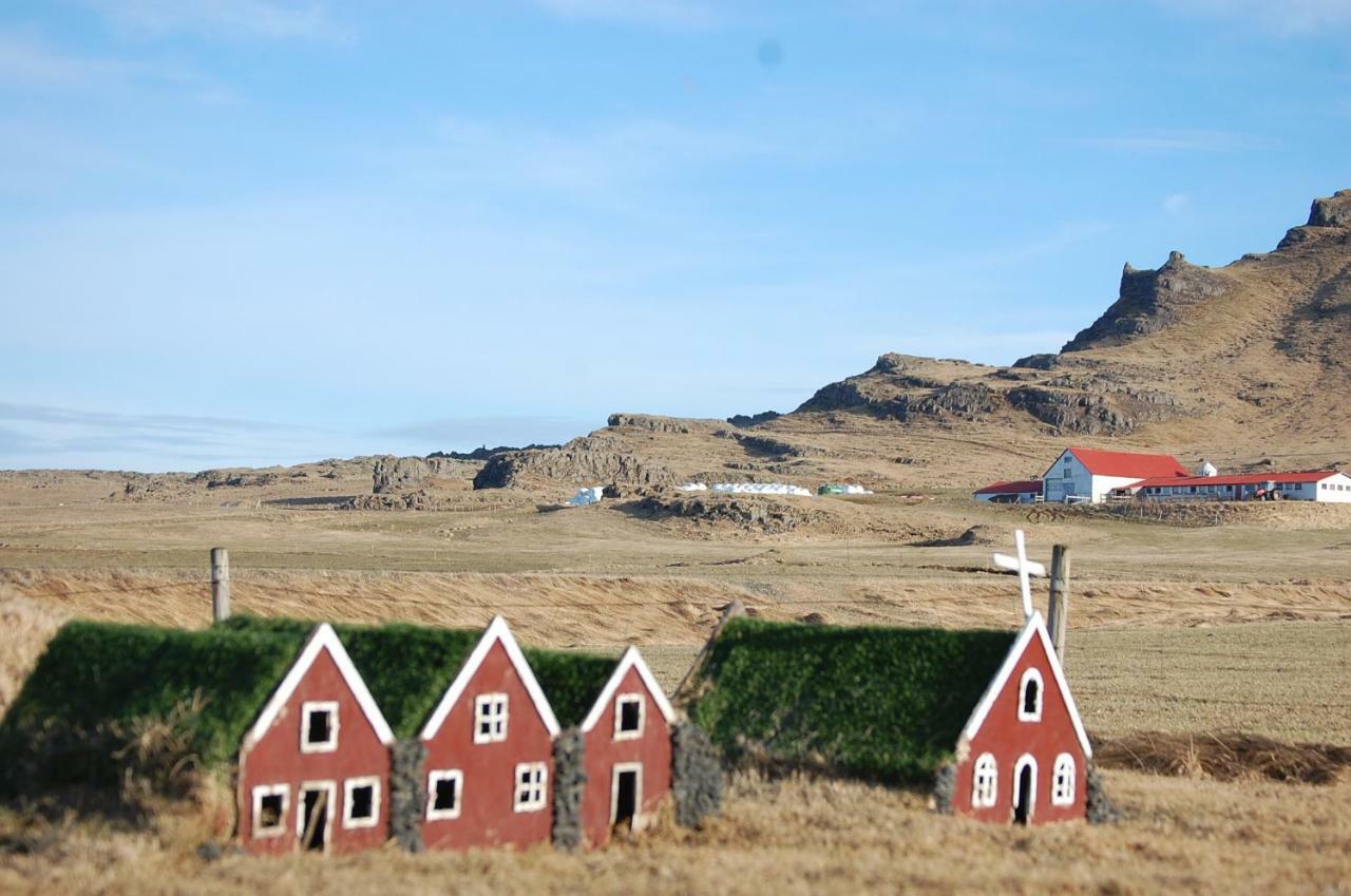 Moar Guesthouse Akranes Esterno foto